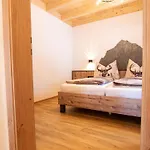 Nyaraló Alpen By Interhome